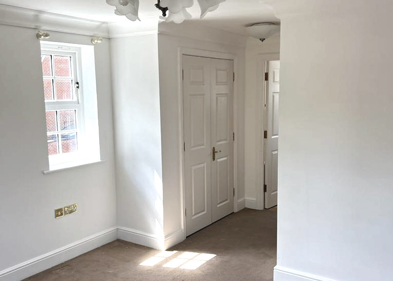 Interior painting and decorating in South Hams